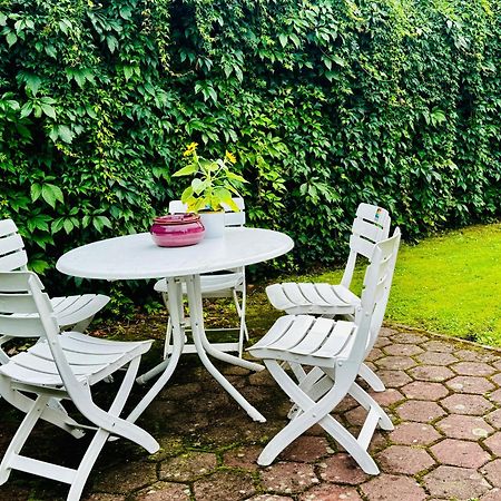 Tulip Path 3, Ferien & Monteur Wohnung מלה מראה חיצוני תמונה